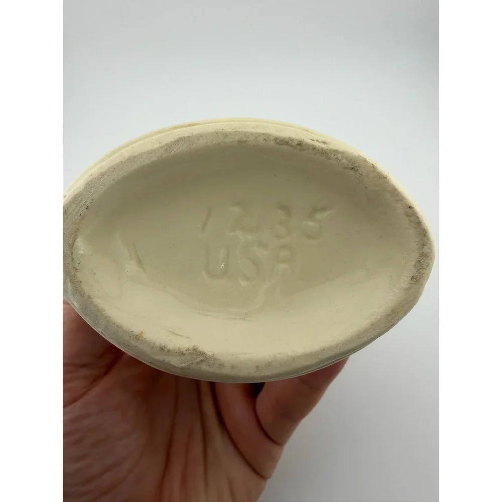 Vintage USA Ceramic Vase Blue Flowers Green Leaves Cream‎